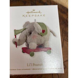 Hallmark Keepsake Lil Peanut Babys 1st Christmas Ornament 2012